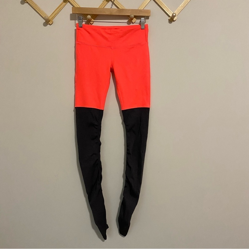 Alo Yoga Goddess Leggings Hot Pink and Gray size Small